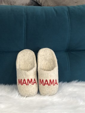 Женские валяные тапочки "Мама"ручной работы